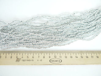 Бусинки на нитке цвета серебро, 3мм. Длина нитки ок. 70см. Цена указана за нитку